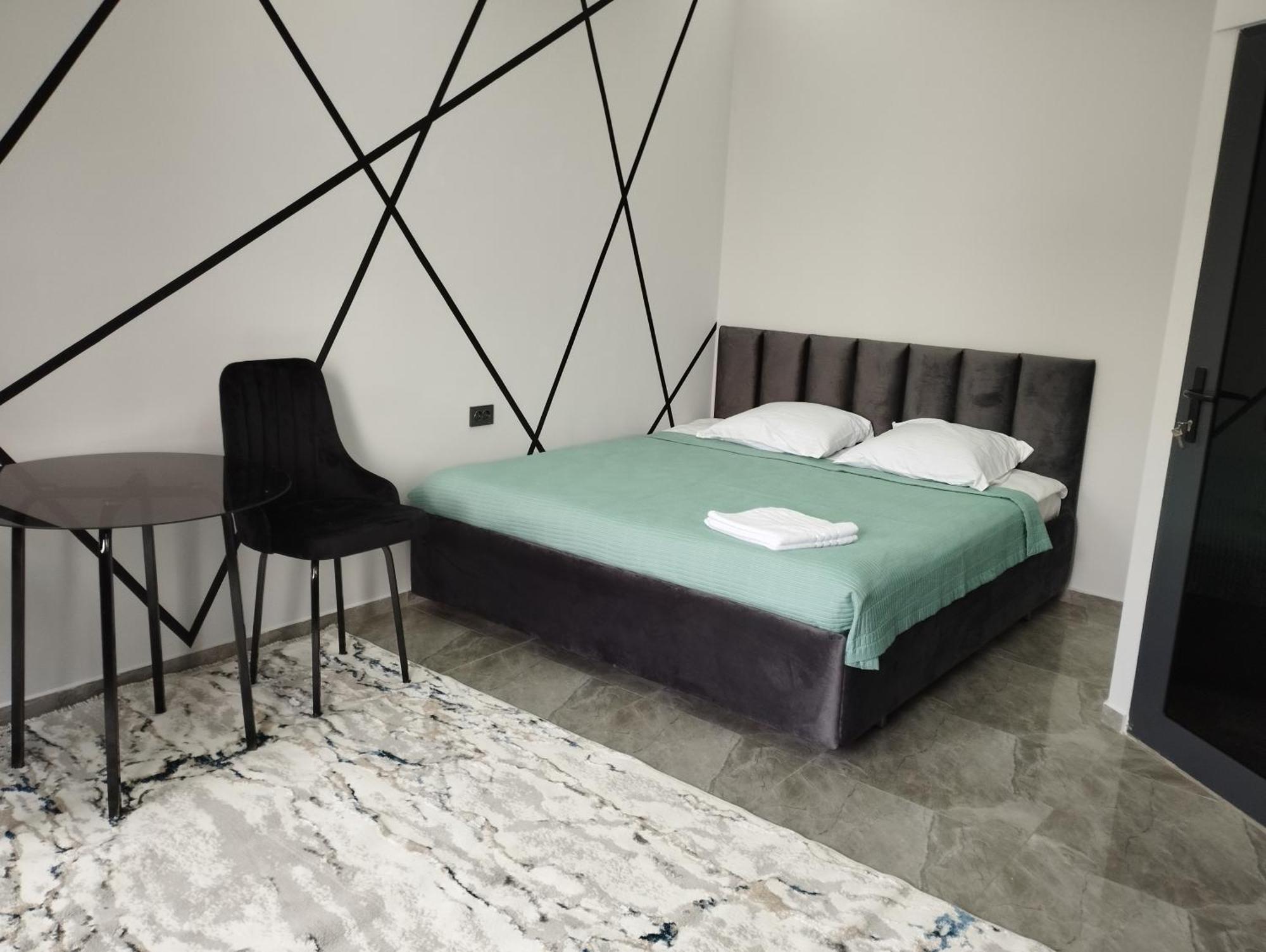 Lumi Hotel บิชเคก ภายนอก รูปภาพ